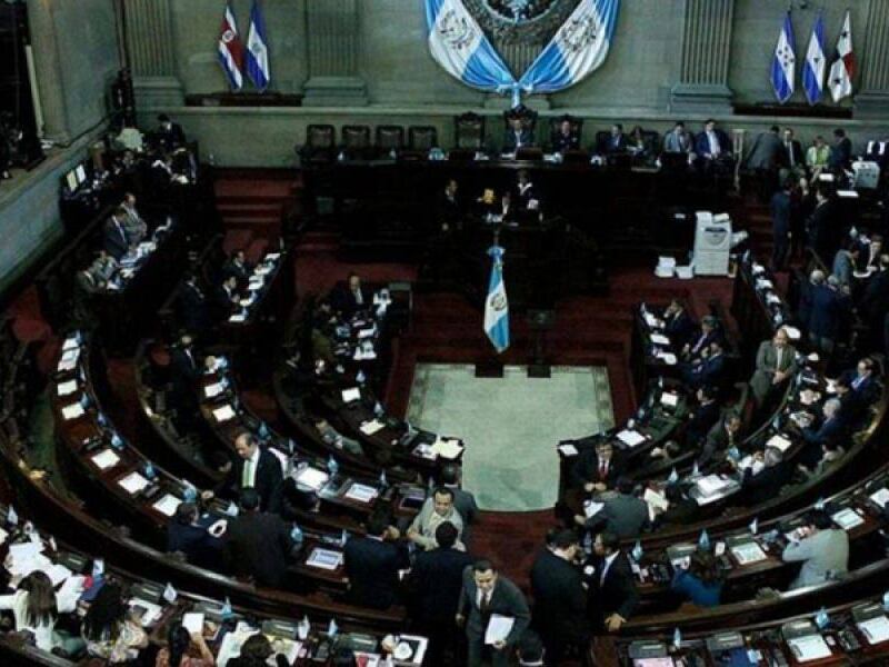 Diputados consideran que no se alcanzarán los votos en el Congreso para quitarle la inmunidad al Presidente