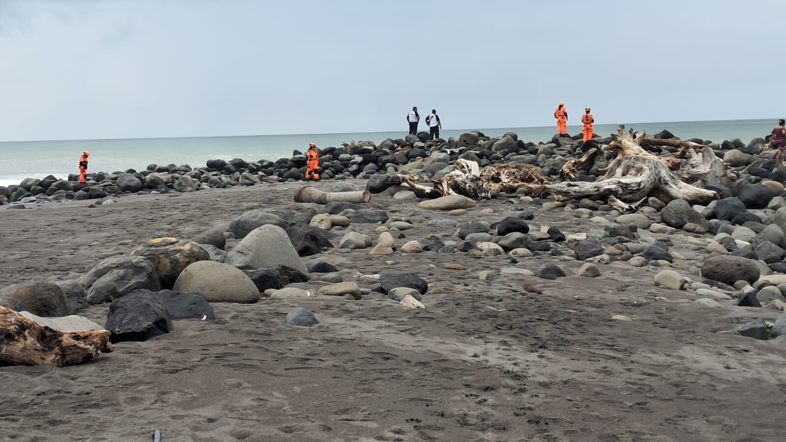 Localizaron al hombre quien fue arrastrado por la corriente el día miércoles pasado.