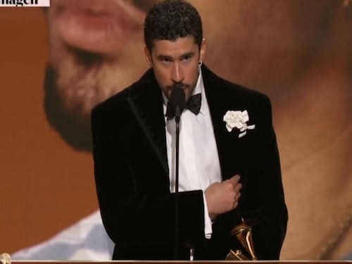 Bad Bunny toca el cielo en los Grammys