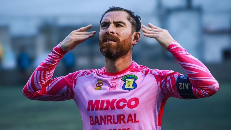 VIDEO. Así fue el altercado del capitán del Deportivo Mixco en los vestidores del estadio marquense