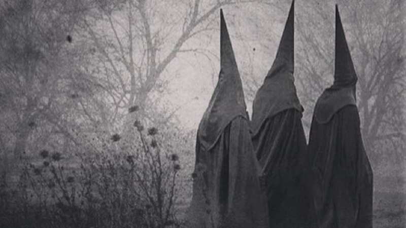 Los Penitentes de la Recolección: el mito que aún recorre las calles
Una leyenda que mezcla fe, misterio y sombras en Semana Santa