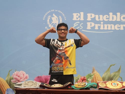 Lester Martínez lanza mensaje inspirador previo a la pelea más importante de su carrera