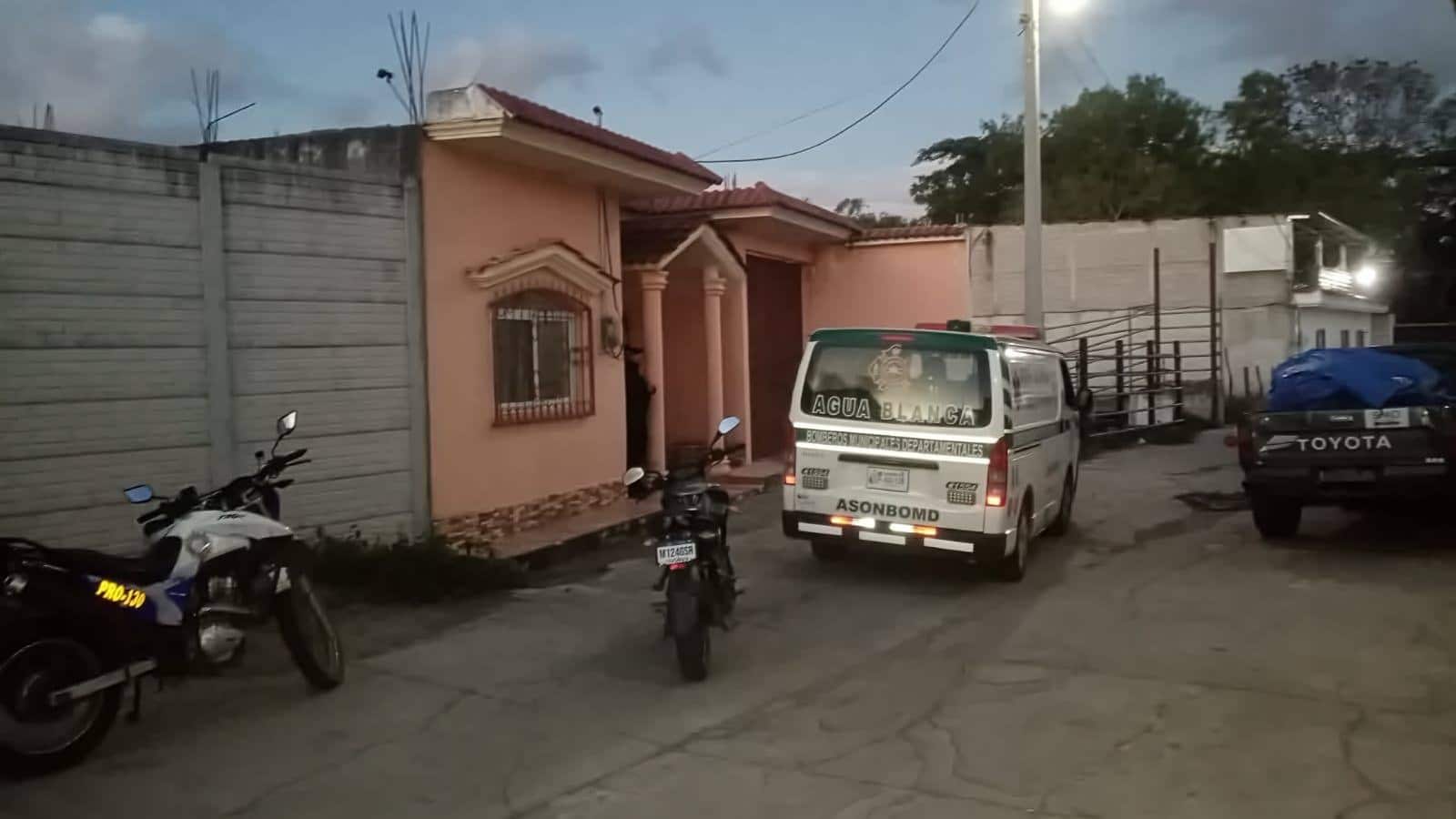 El menor de 3 años fue localizado sin vida en la ventada de la vivienda. Foto: RRSS