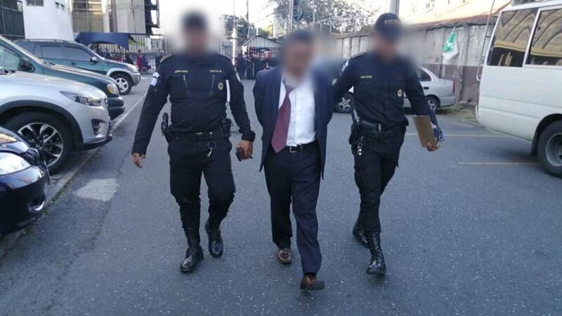 Destituyen a agente de seguridad del ministerio de Salud sindicado de extorsión