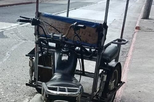 Capturan a mototaxista con antecedentes señalado de robo de celular en zona 1