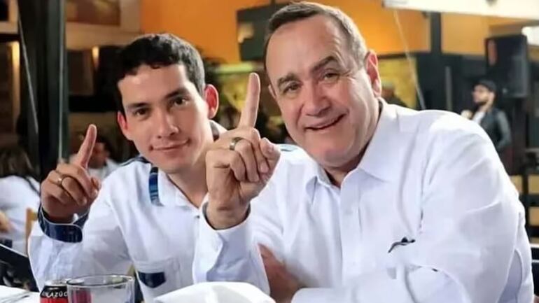 Miguel Martínez y Alejandro Giammattei.