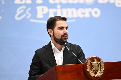 Bernardo Arévalo envía a Santiago Palomo como embajador al Vaticano