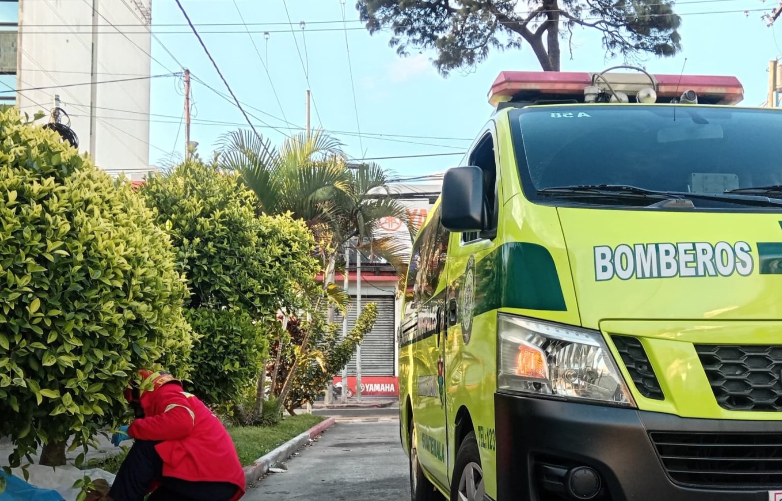 Hombre de 45 años es encontrado sin vida en una calle de la Ciudad de Guatemala