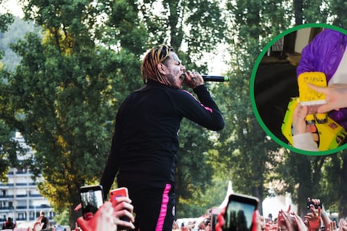 VIDEO: El rapero 6ix9ine sale de prisión y presume autógrafo de Nicolás Maduro