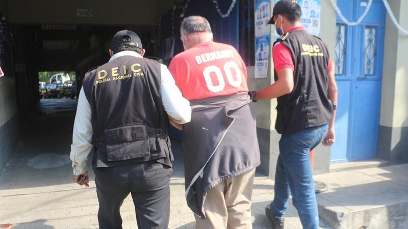 Capturan a comisionado militar retirado por desaparición forzada