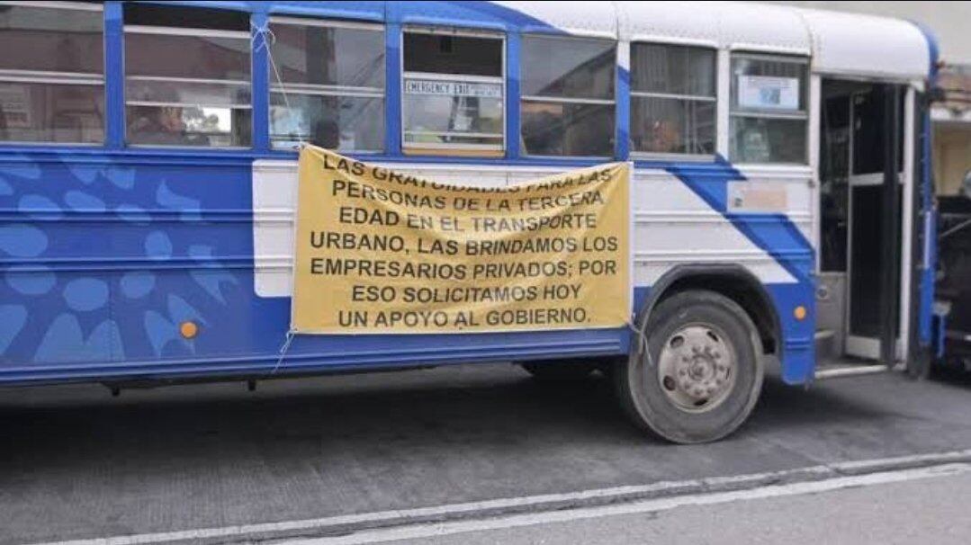 Gremial de Transporte Urbano estará realizando una protesta pacifica hacia el Palacio Nacional de la Cultura (Foto: X @VjavierHndz)