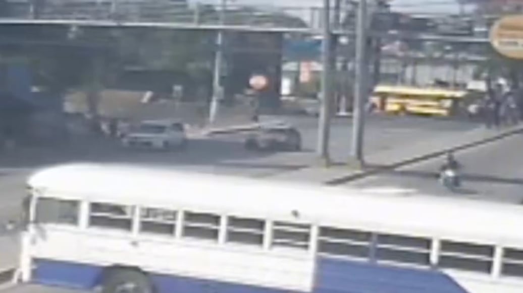 Bloquean paso en avenida Petapa. Foto: RRSS