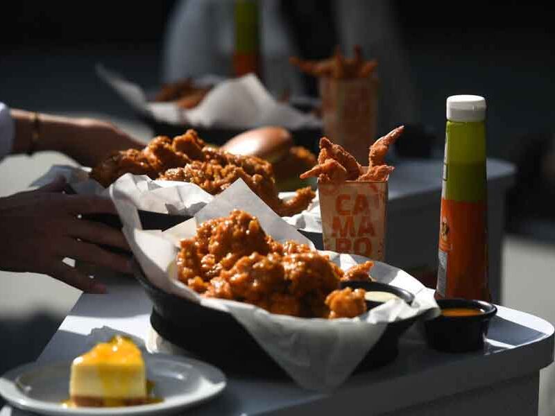 Llega a Pollo Campero la salsa "Mango Picosón"