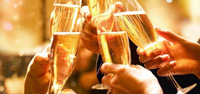 Los Rituales Secretos de Famosos para Recibir el Año Nuevo con Éxito y Abundancia