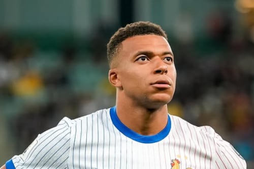 Mbappé tiene a tiro un récord de Cristiano Ronaldo