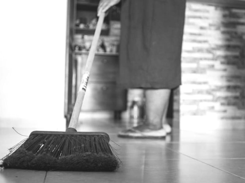 Muere querida actriz; su empleada doméstica confiesa participación en el asesinato