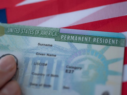 Estados Unidos puede negar la Green Card por matrimonio con estos motivos