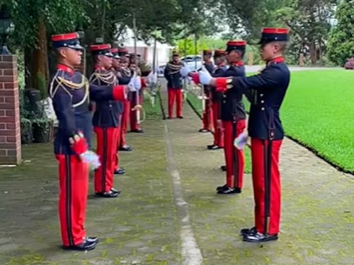 VIDEO: Boda con cadetes en Guatemala se hace viral