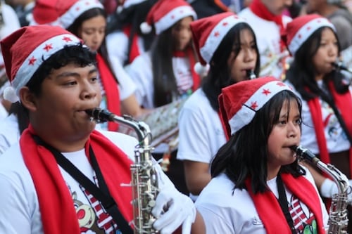 Desfile navideño y rezado impactarán la circulación este domingo