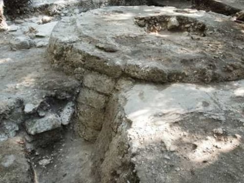 Descubren ciudad perdida y un enigmático recinto con cuerpos en la Selva Maya