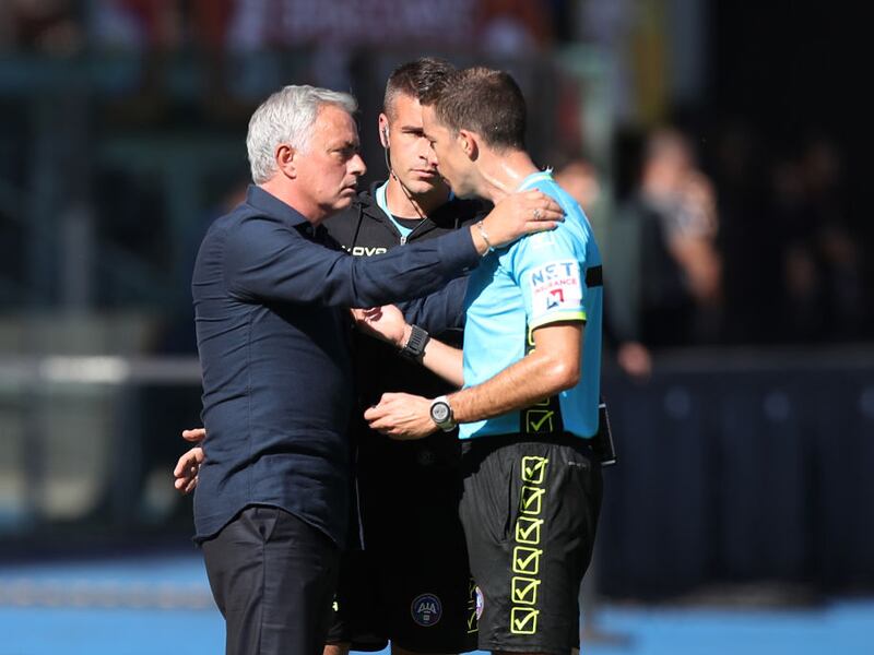 José Mourinho vuelve a ser tendencia por su expulsión ante el Monza