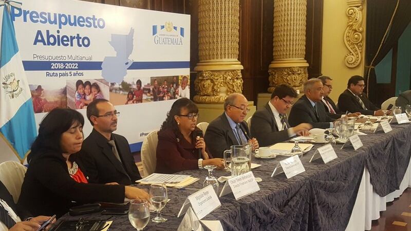 Operadores de justicia entregan propuestas de presupuesto para 2018