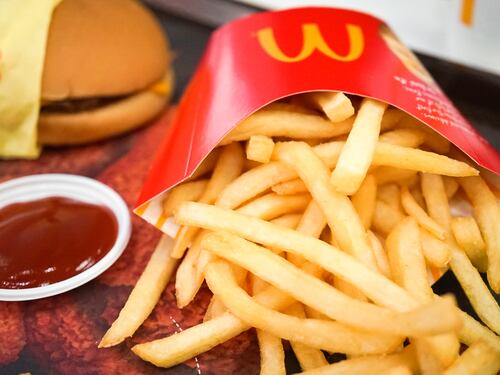 Ex chef de McDonalds se vuelve viral al compartir secretos gastronómicos de la popular franquicia
