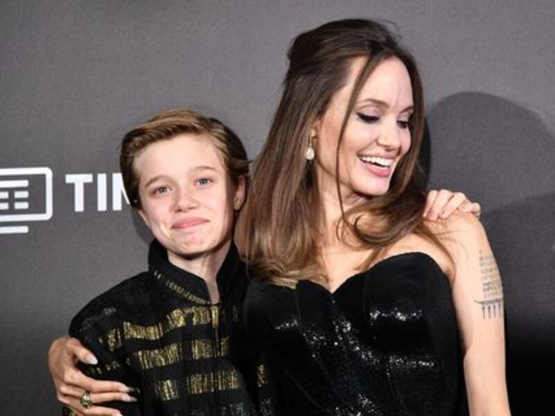 Tras impactante transformación, Angelina Jolie habla de la sexualidad de su hija