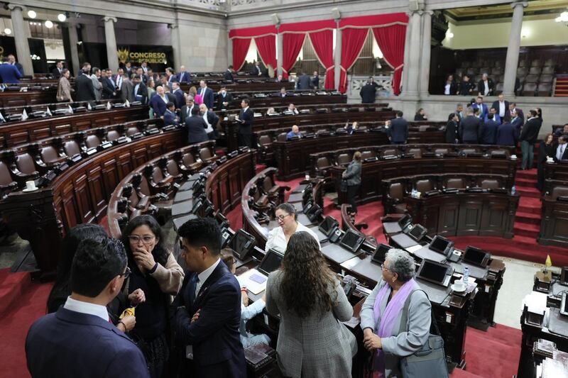 En el Congreso no se llegan a los acuerdos para elección de magistrados de la CC. Foto: DCA