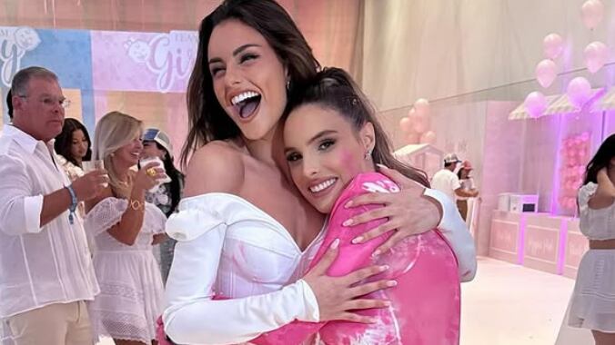 Emilia Dides se suma al emotivo “gendel reveal” de Lele Pons: “Será la nena más amada del mundo”.