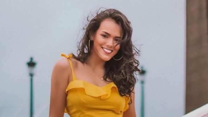 Virginia Argueta, Miss Guatemala 2016 expone su retaguardia en todo su esplendor en arriesgado bikini