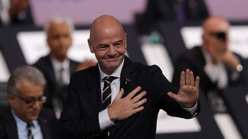 Gianni Infantino invita a los clubes a ser "solidarios" y ceder jugadores en la fecha FIFA
