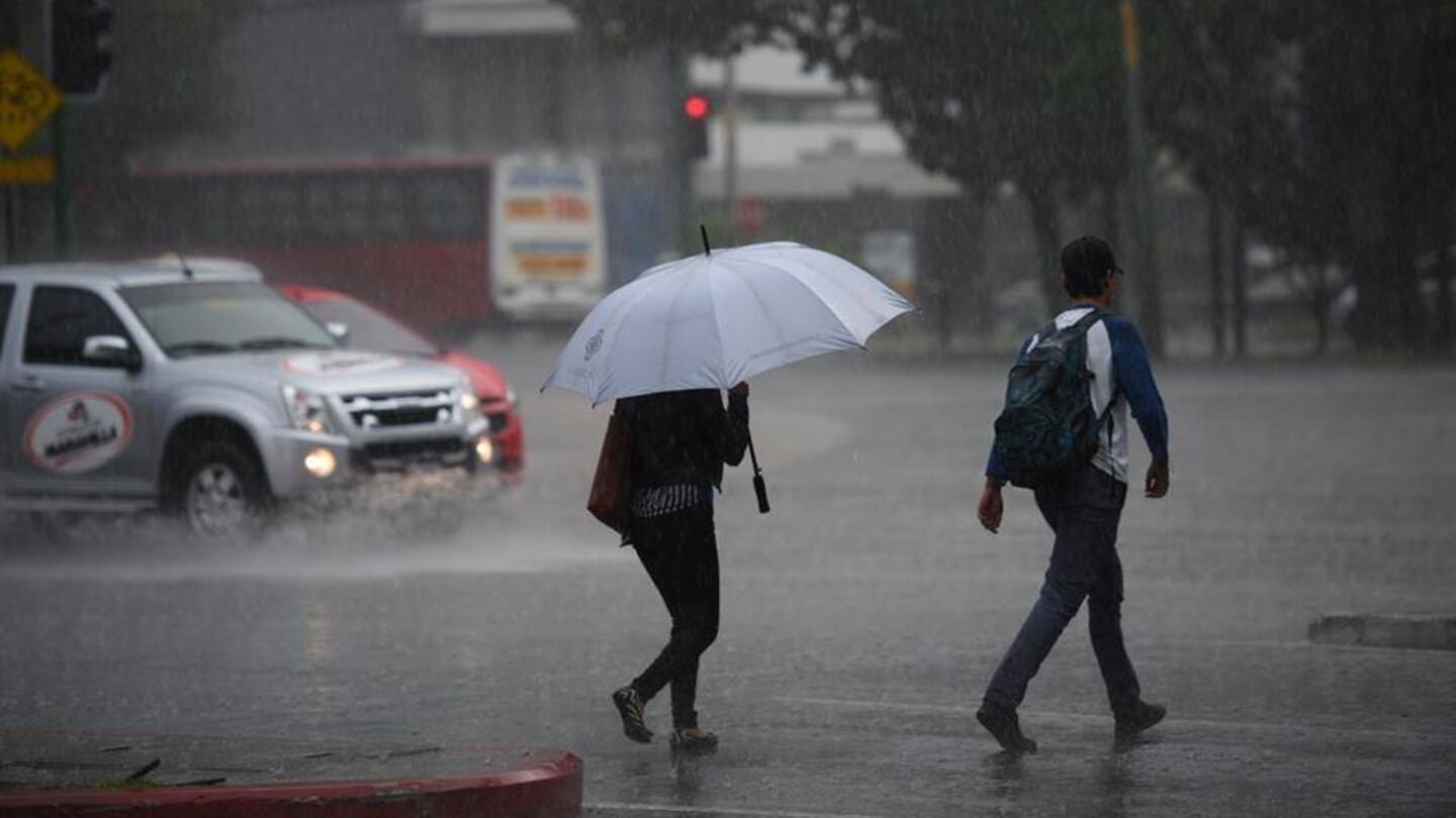 Nublados parciales, lluvias y actividad eléctrica se prevén para este fin de semana, sobre todo, en horas de la tarde. Foto: Archivo.