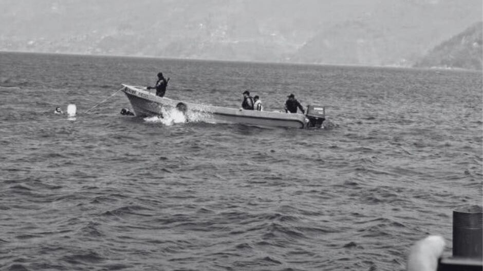 ¡Tragedia en el Lago de Atitlán! Padre e hija caen de su Kayak