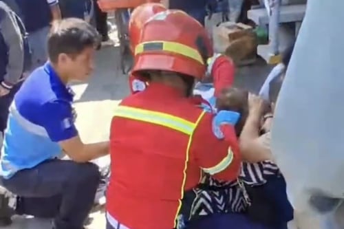 Mujer se desmaya y sufre golpe en la cabeza en la avenida Petapa, zona 12