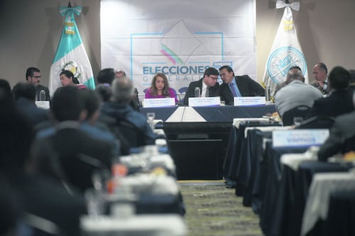 Gabriel Aguilera resalta solvencia y experiencia ante posible reelección en el TSE