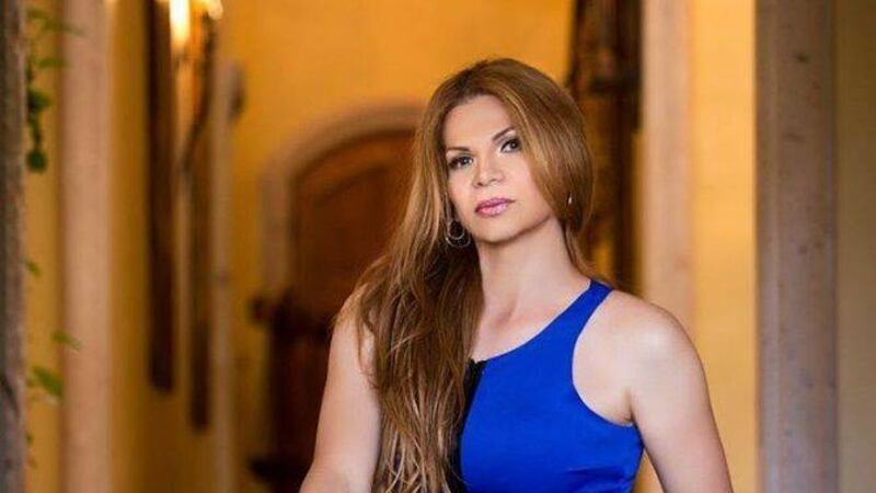 Por primera vez, Mhoni Vidente confiesa que se prostituía en Cuba y cuánto cobraba