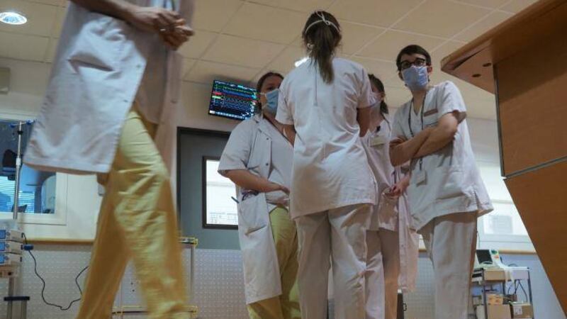 Guatemala tiene 0.4 de personal médico por cada cien mil habitantes