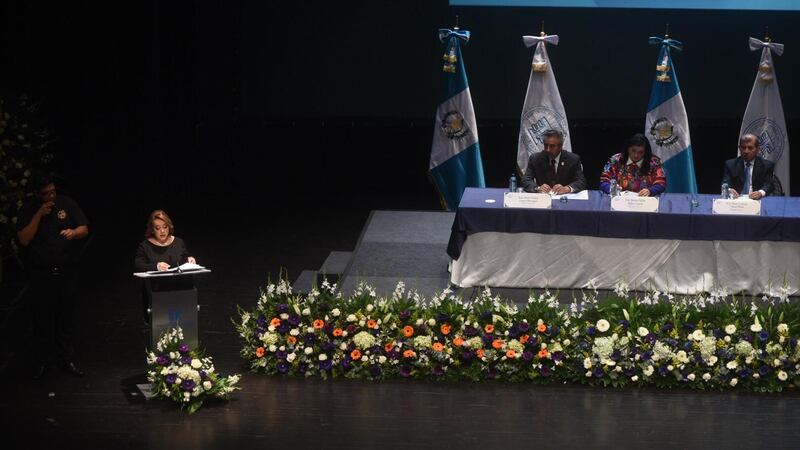 Discusión de amparos para participar en elecciones atrasaría elección de espacios en papeleta