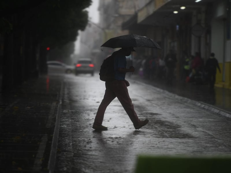 Depresión Tropical Nineteen-E se fortalecería a tormenta Pilar