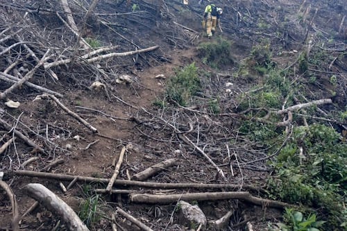 Fuerza Aérea vuela sobre Chajul para combatir incendio forestal activo desde el 19 de mayo
