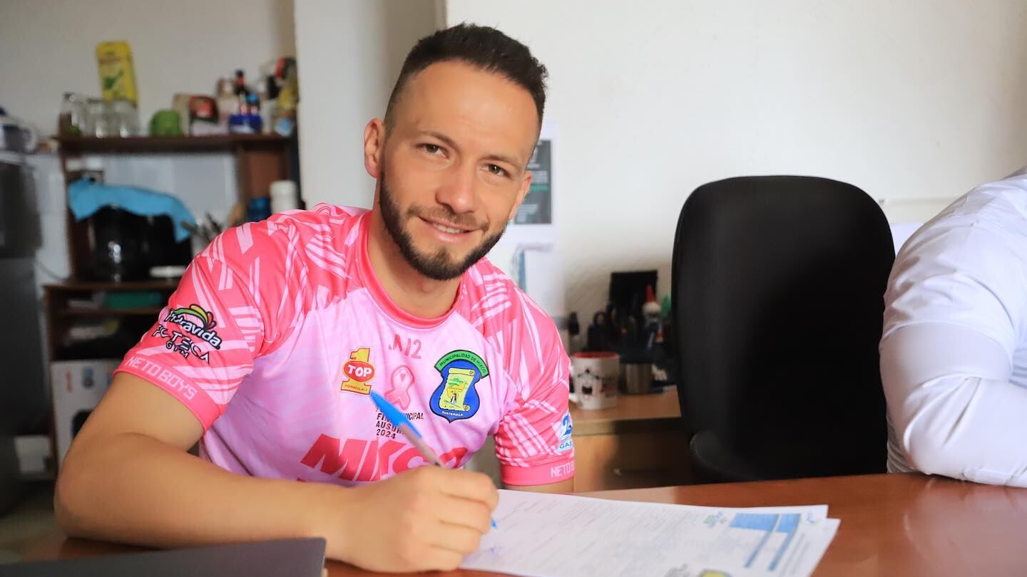 La negociación entre el Deportivo Mixco y Comunicaciones por Kevin Moscoso ha llegado a un feliz término.