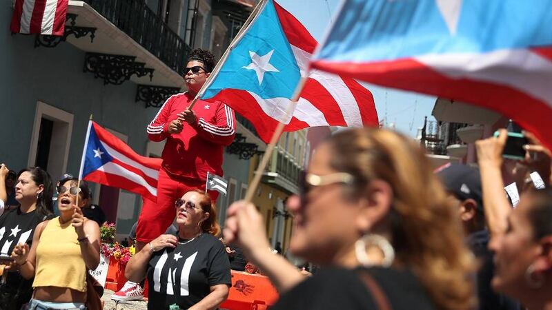 Gobierno de Puerto Rico desmiente rumores de renuncia de Rosselló