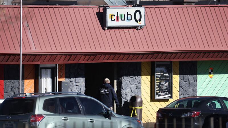 Sospechoso de tiroteo en club LGBT en Colorado Springs enfrentaría varios cargos