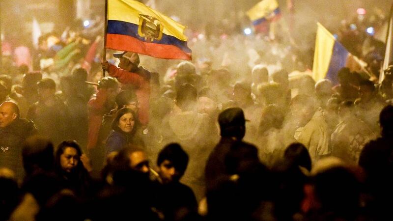 Ecuador pone fin a violenta crisis tras acuerdo entre gobierno e indígenas