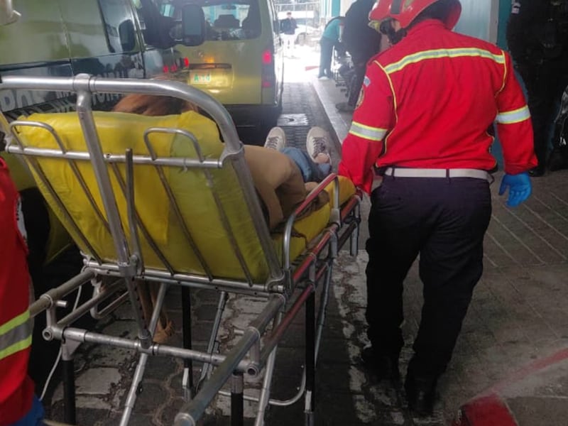 Incidente armado en calzada Doroteo Guamuch deja una mujer herida