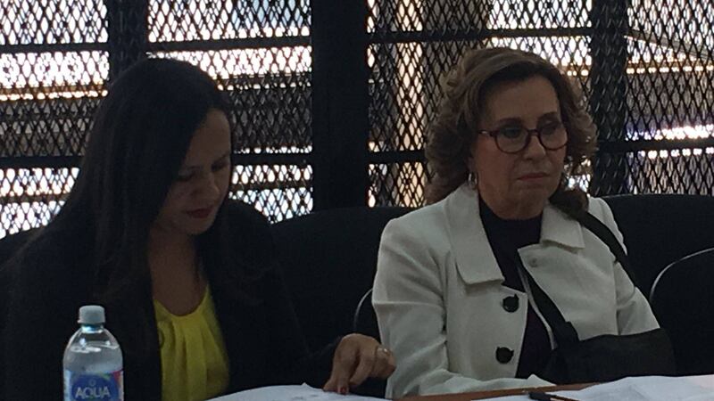 Diputados de UNE reaccionan ante visita autorizada de Sandra Torres al Congreso