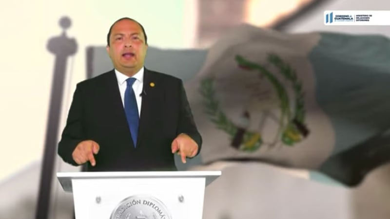 "El Gobierno, bajo el liderazgo del presidente Giammattei, se ha esforzado por aplicar políticas de transparencia", dice Canciller