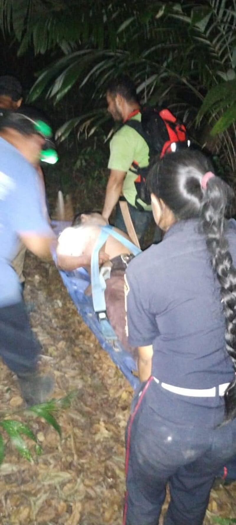 Fallece bombero forestal intentando apagar el incendio que consume Petén