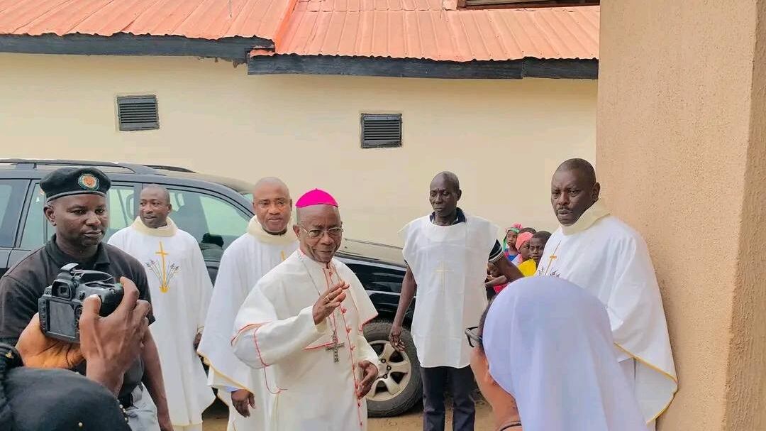 Secuestran 3 seminaristas y asesinan guardia durante ataque a seminario menor de Nigeria